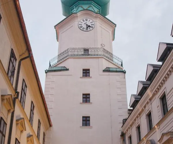 Old Town Apartament *